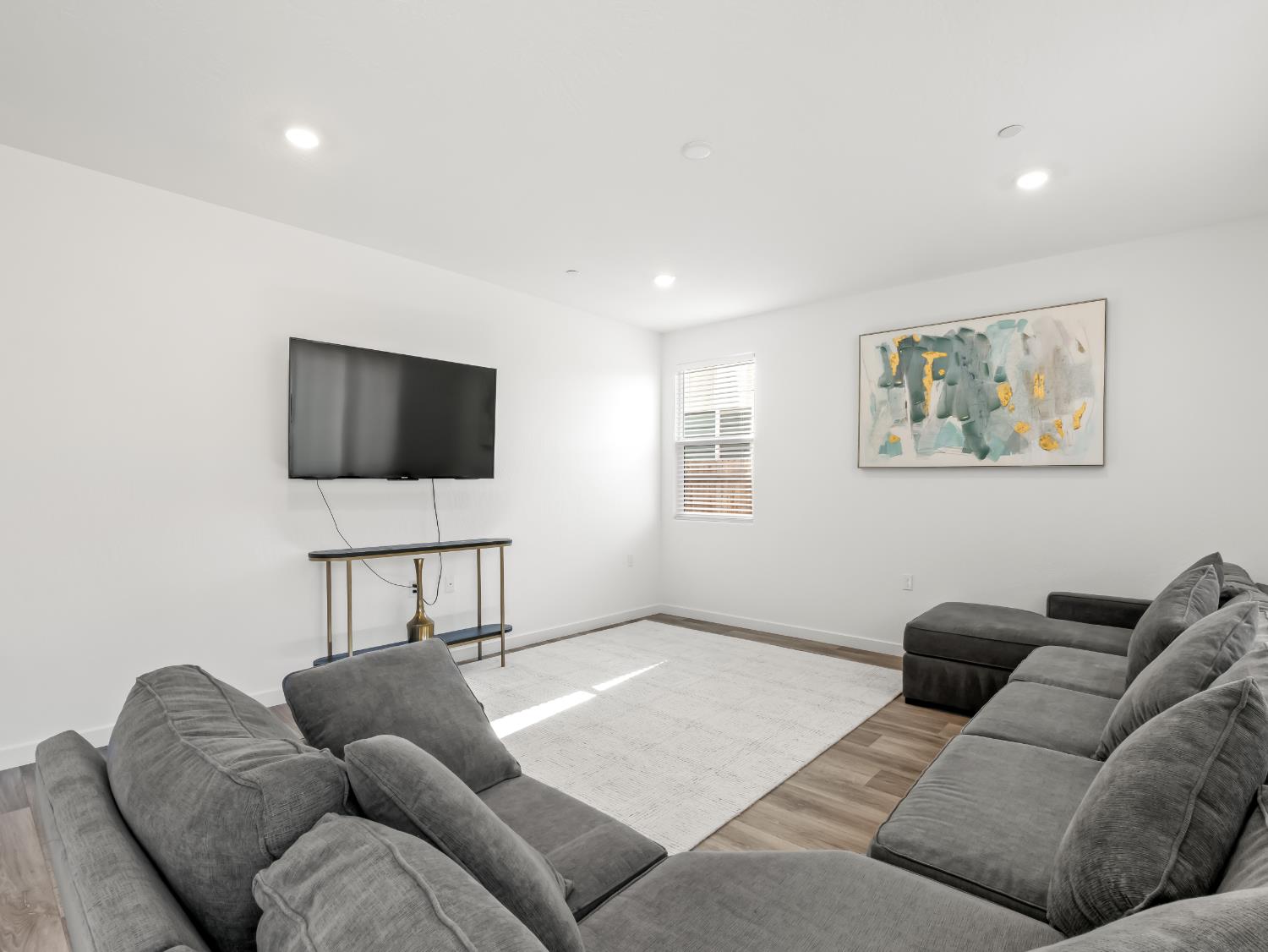 4225 Hampton Way