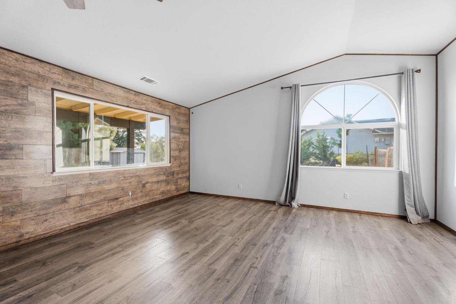 31798 Quartz Mountain Rd