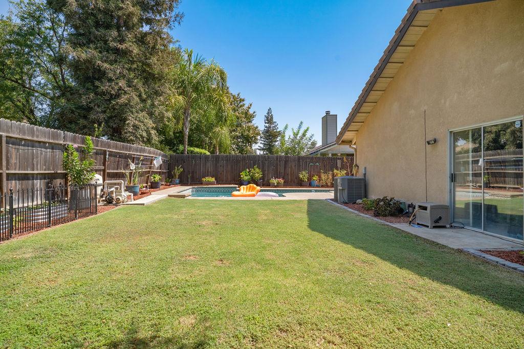 2253 Menlo Avenue