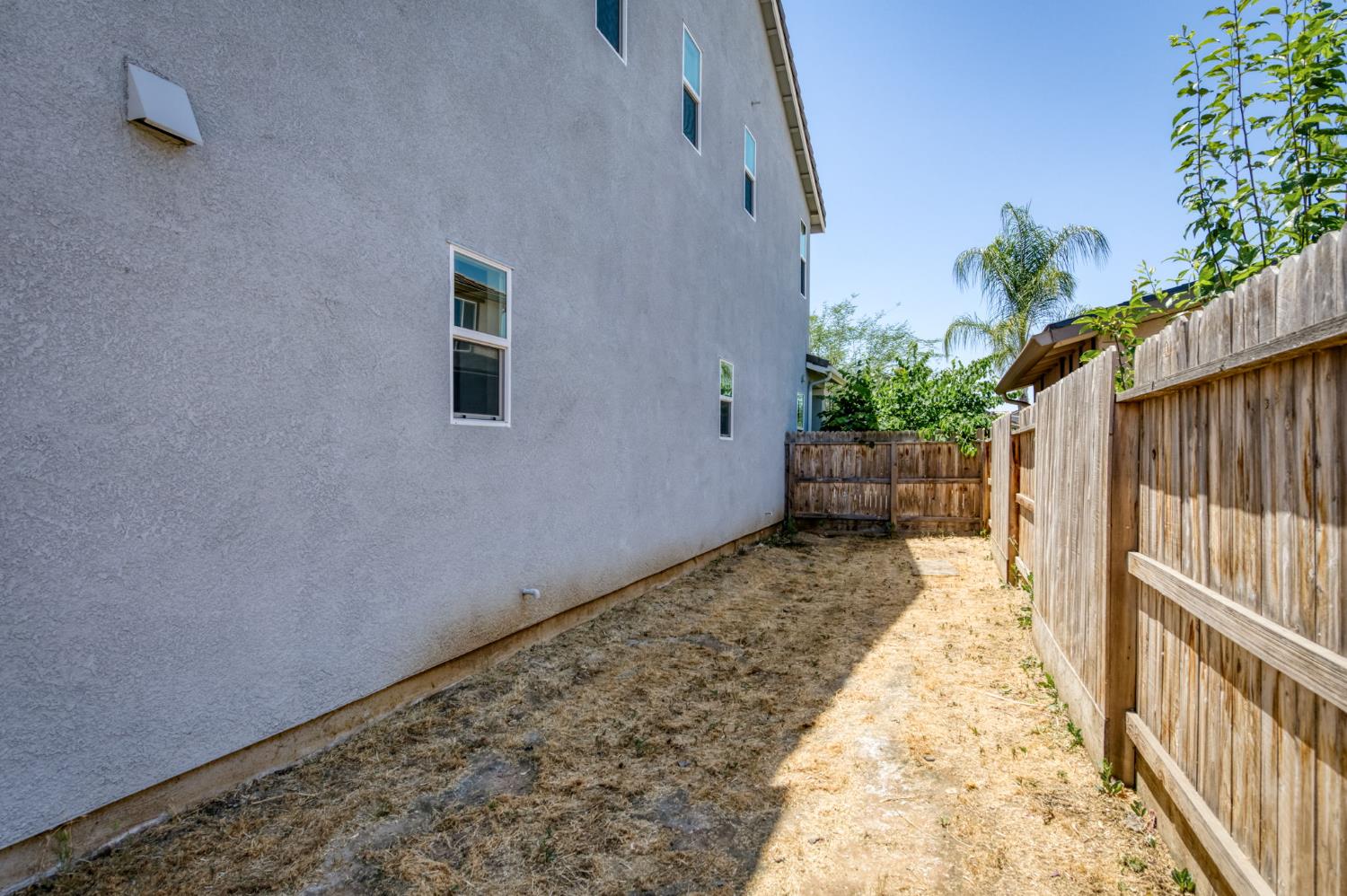 2288 N Bliss Avenue