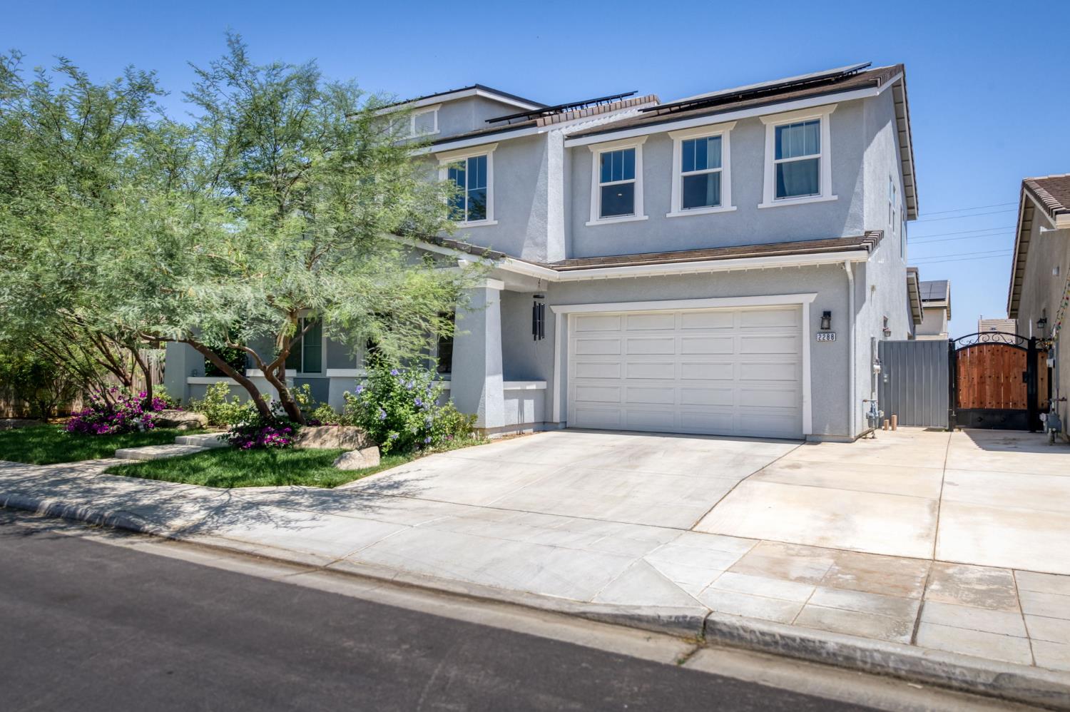 2288 N Bliss Avenue