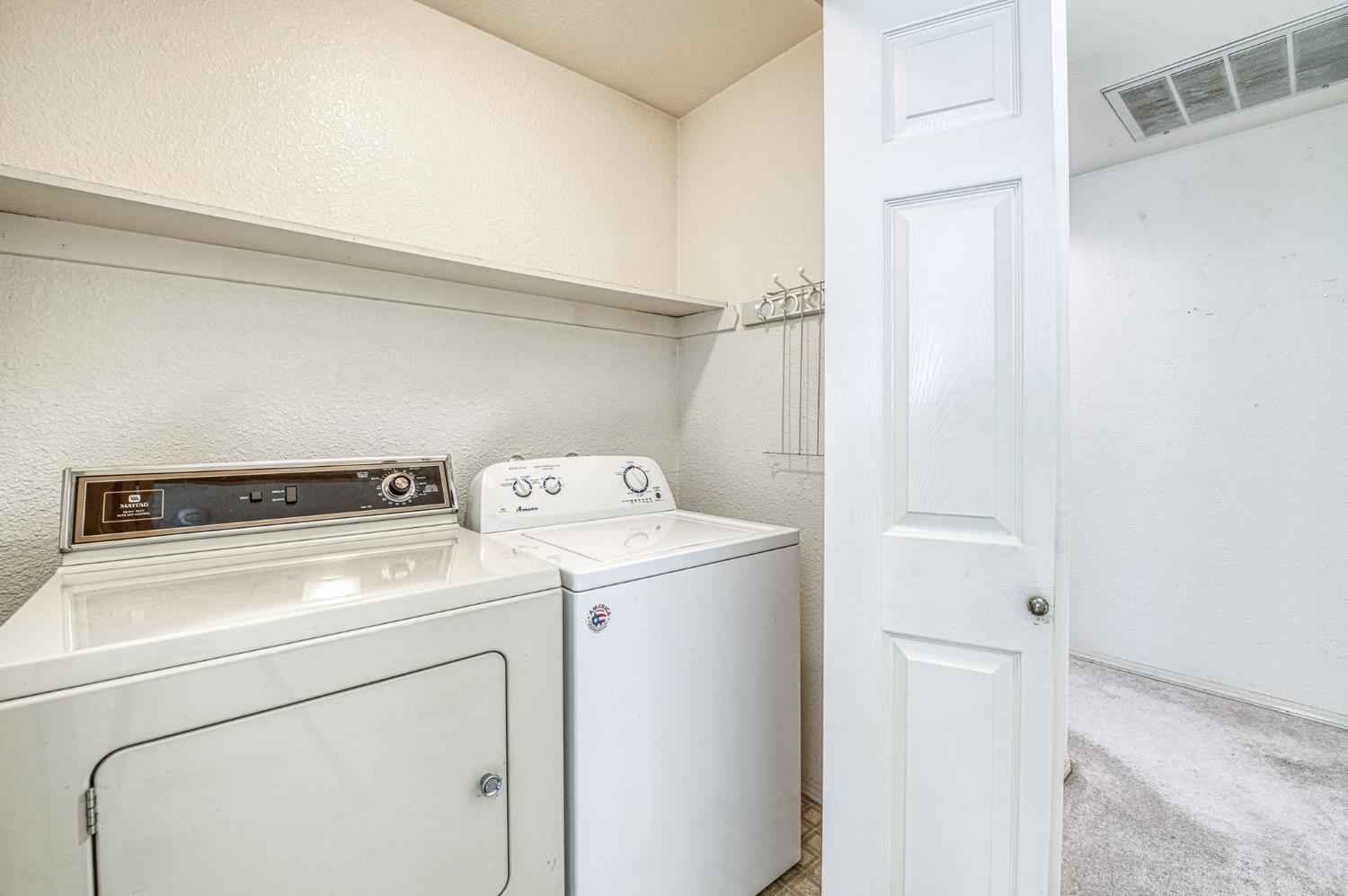 6706 N Chestnut Avenue # 103