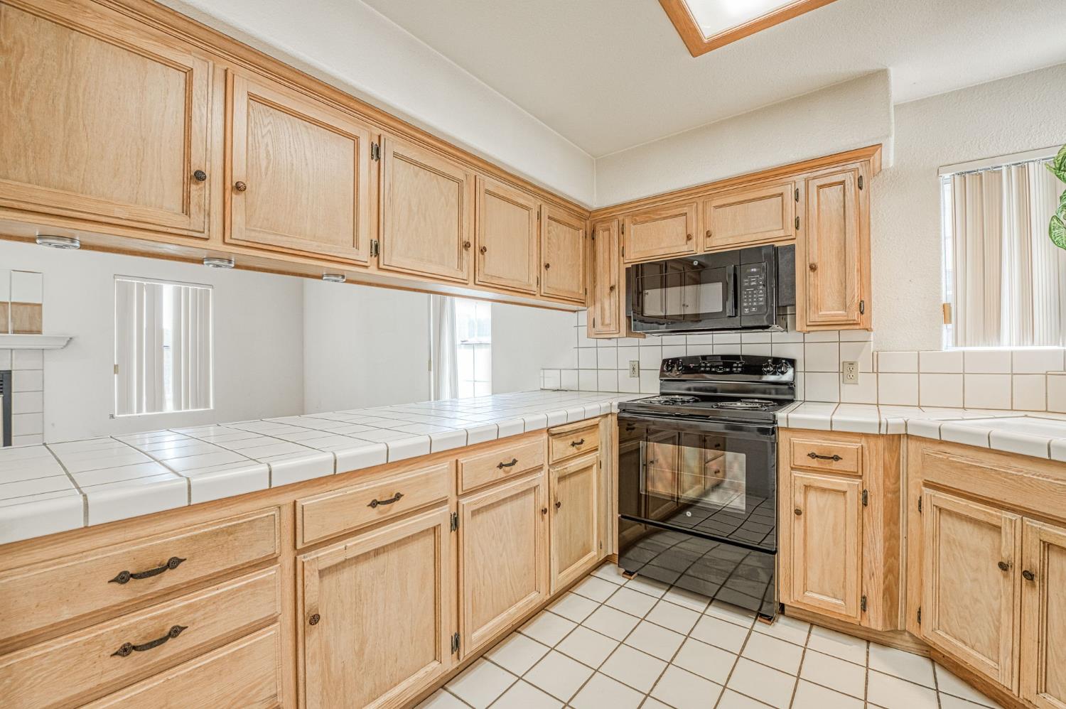 6706 N Chestnut Avenue # 103