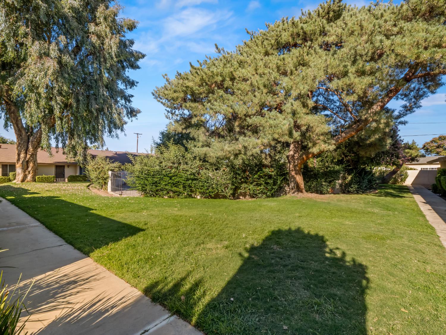 4654 N Chestnut Avenue # 135