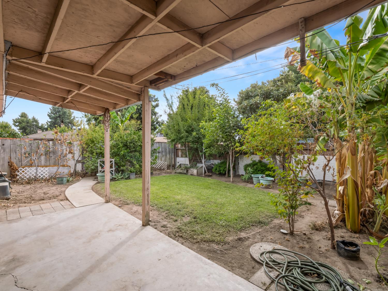 2014 E Simpson Avenue E