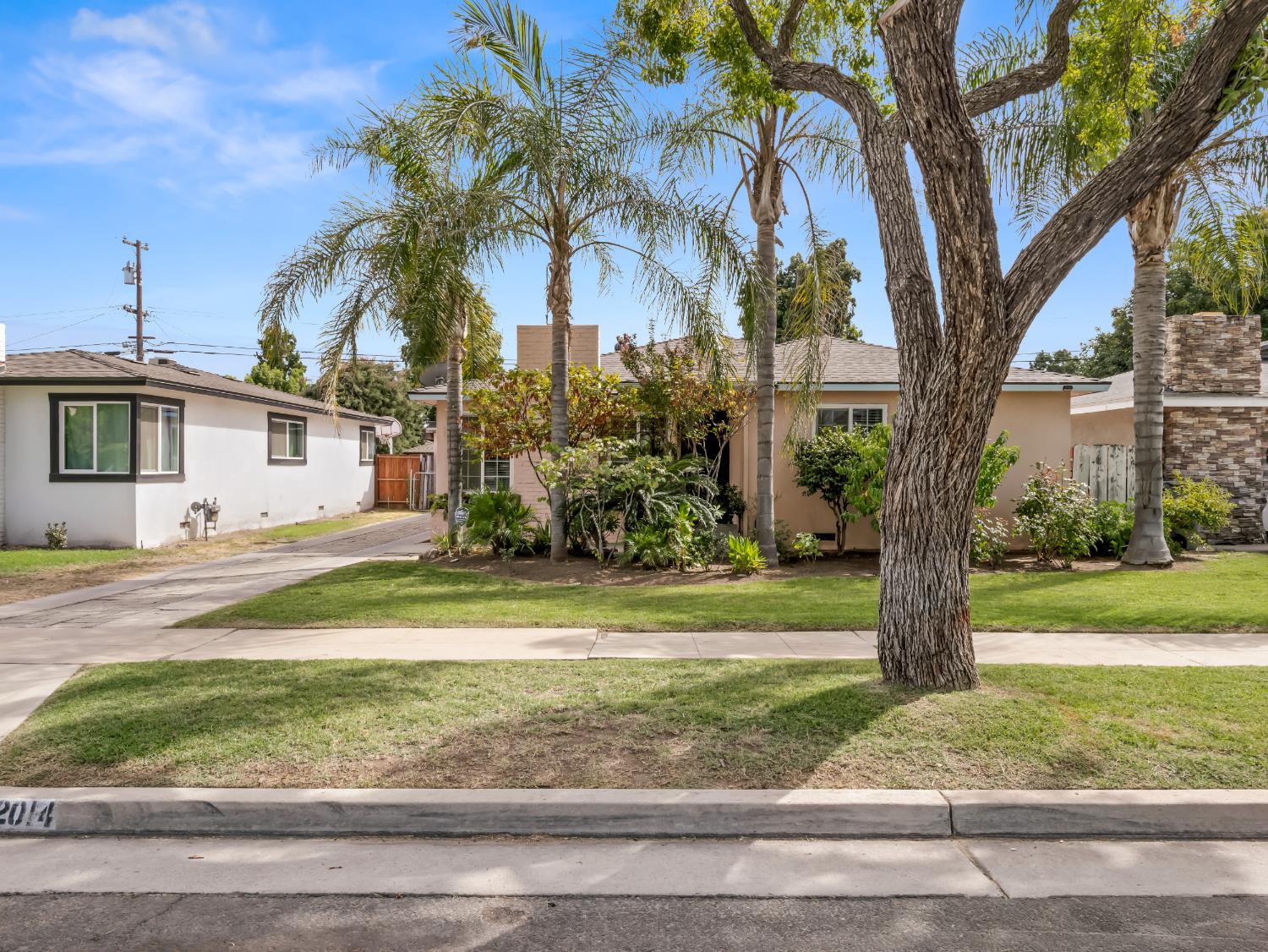 2014 E Simpson Avenue E