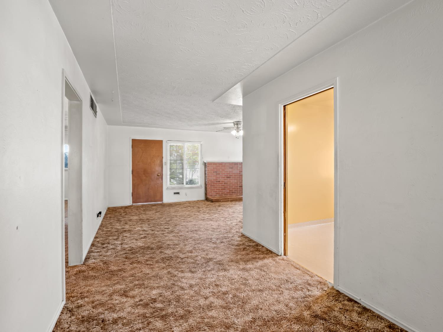 2014 E Simpson Avenue E
