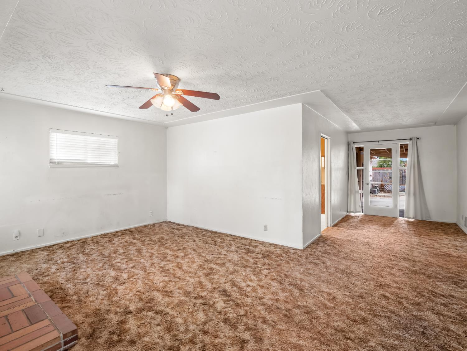 2014 E Simpson Avenue E