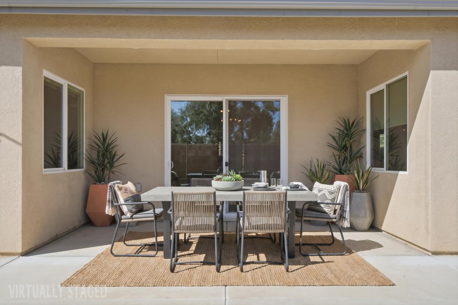602 Pinnacle Drive W