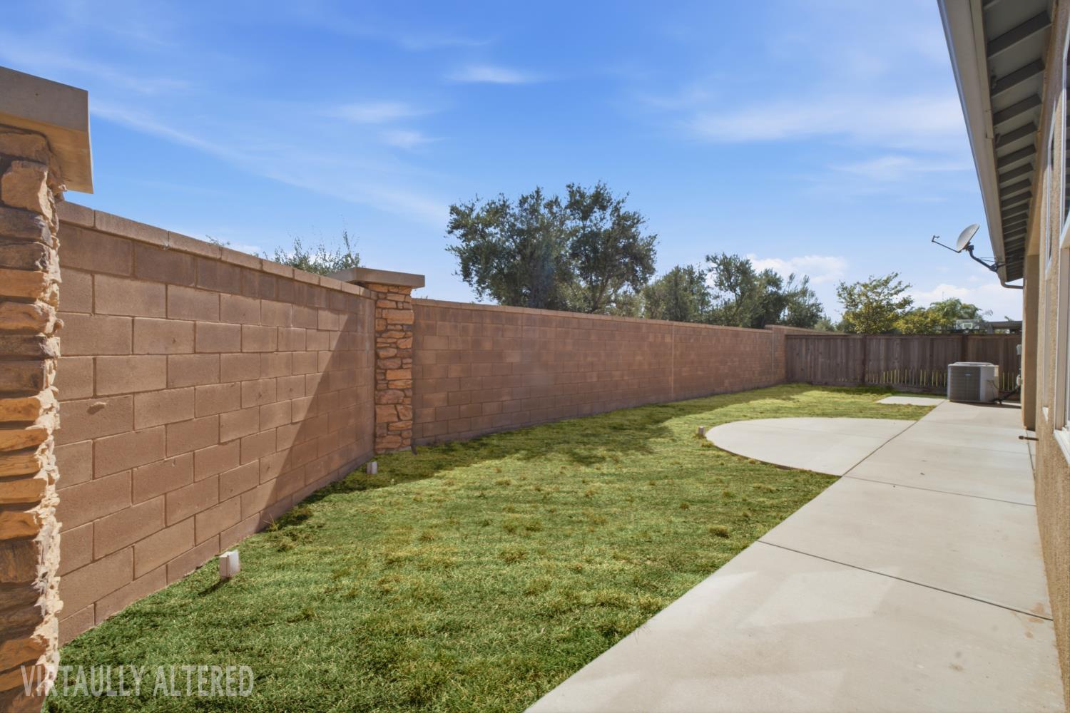 602 Pinnacle Drive W