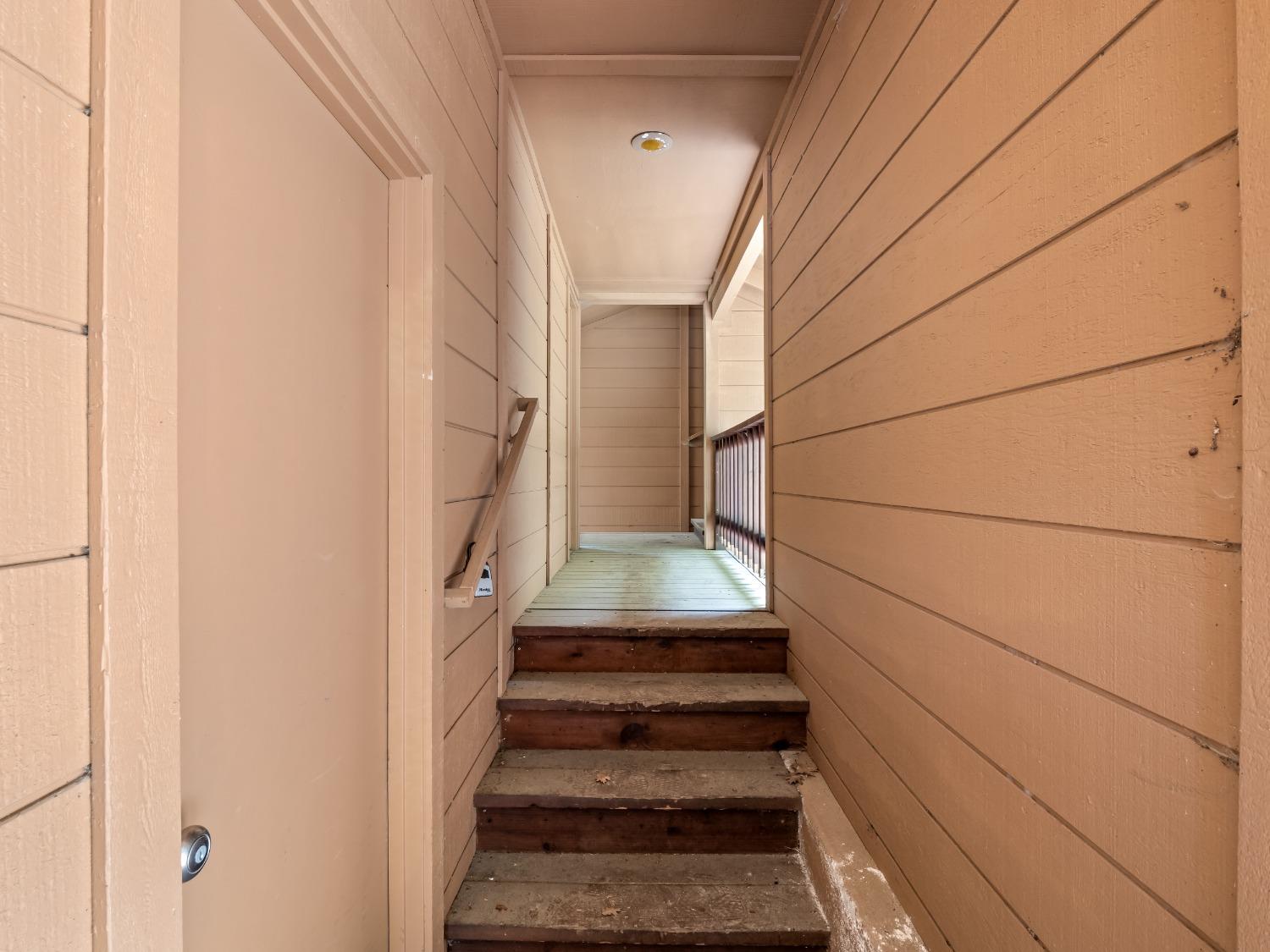 1153 Silver Tip Lane