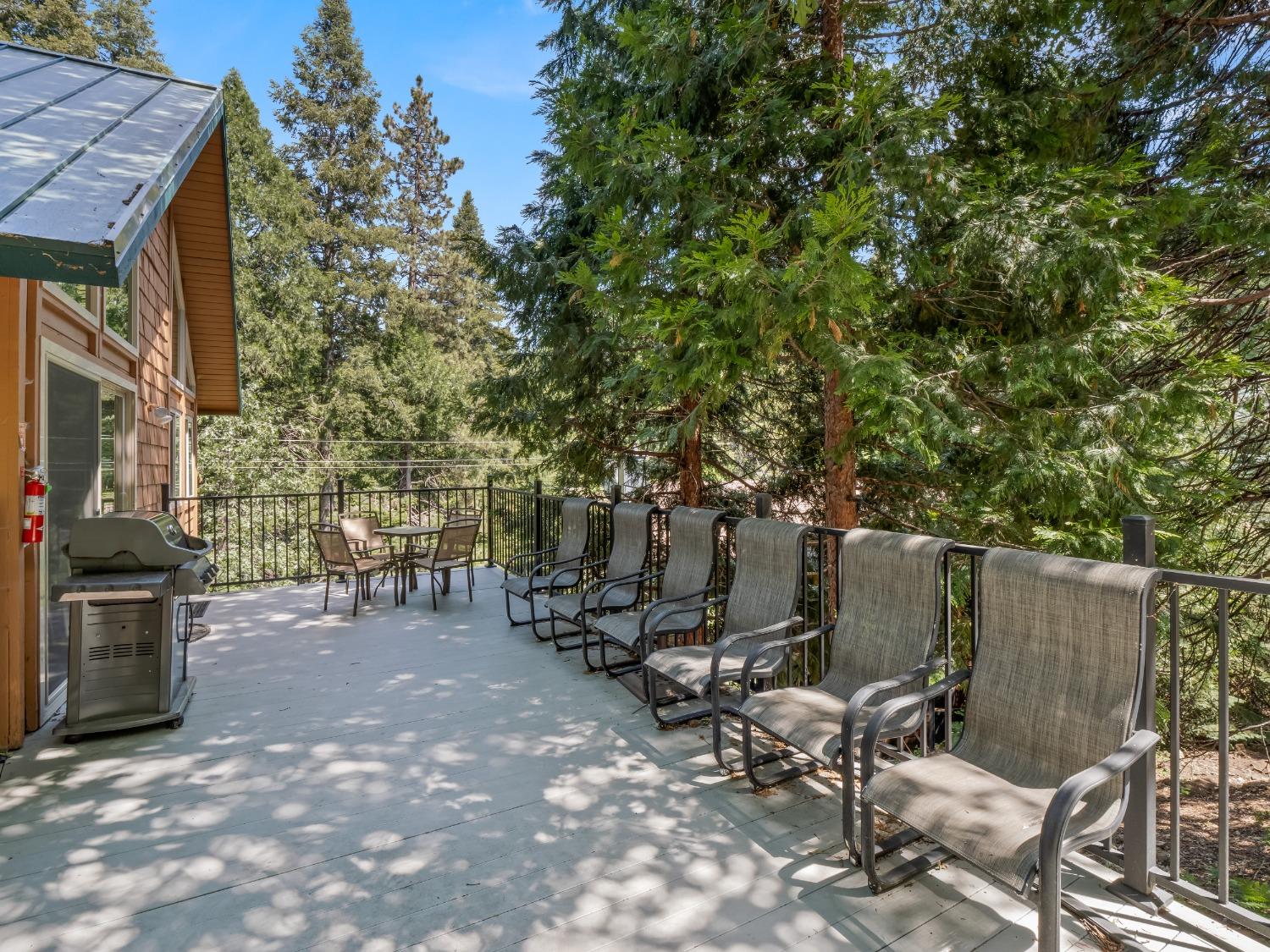 1153 Silver Tip Lane