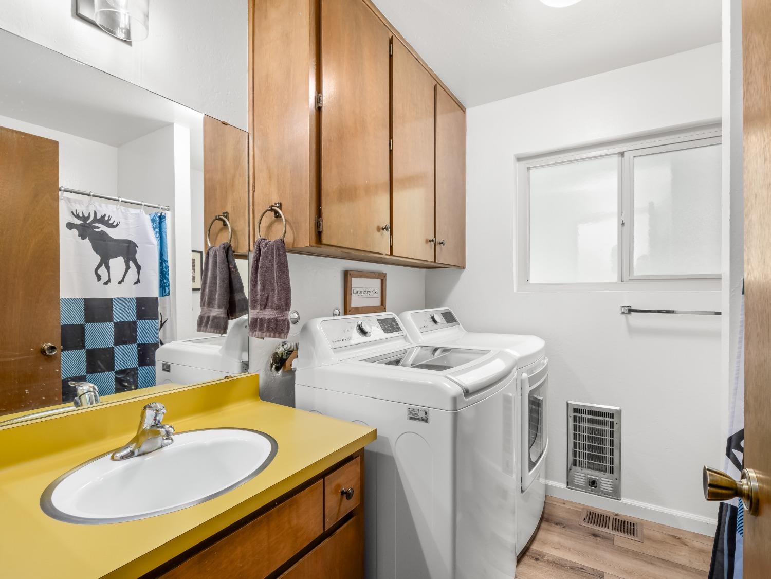1153 Silver Tip Lane