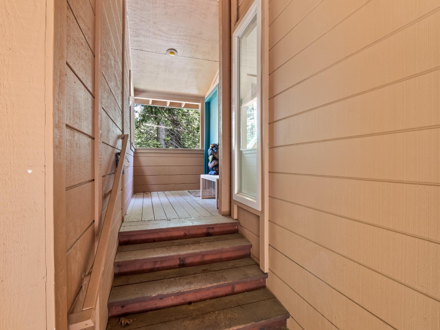 1153 Silver Tip Lane