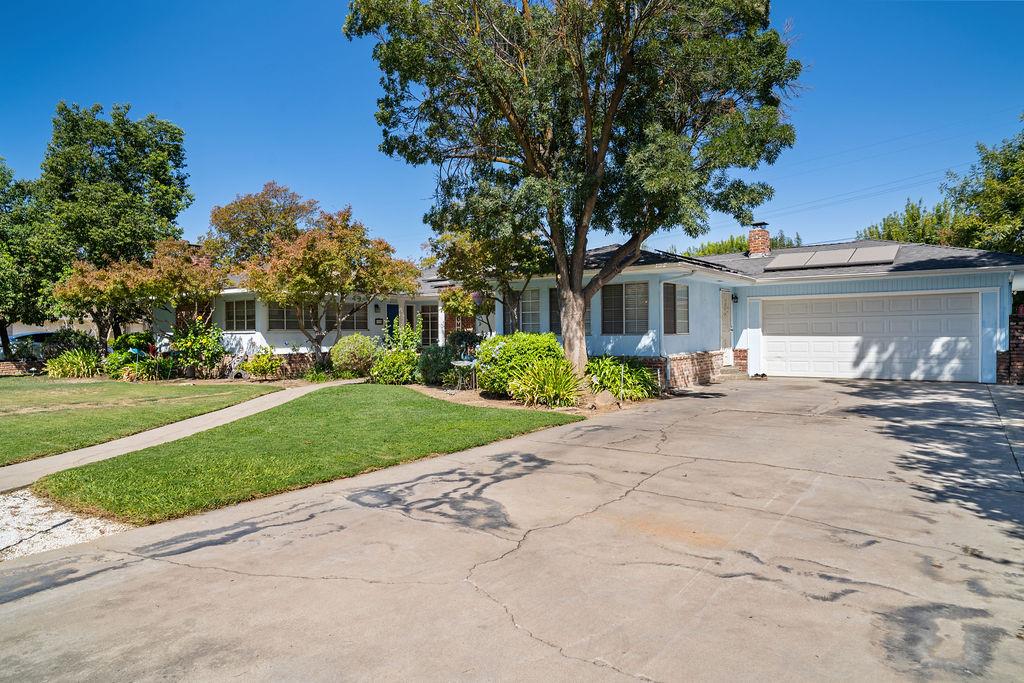 1236 W Scott Avenue