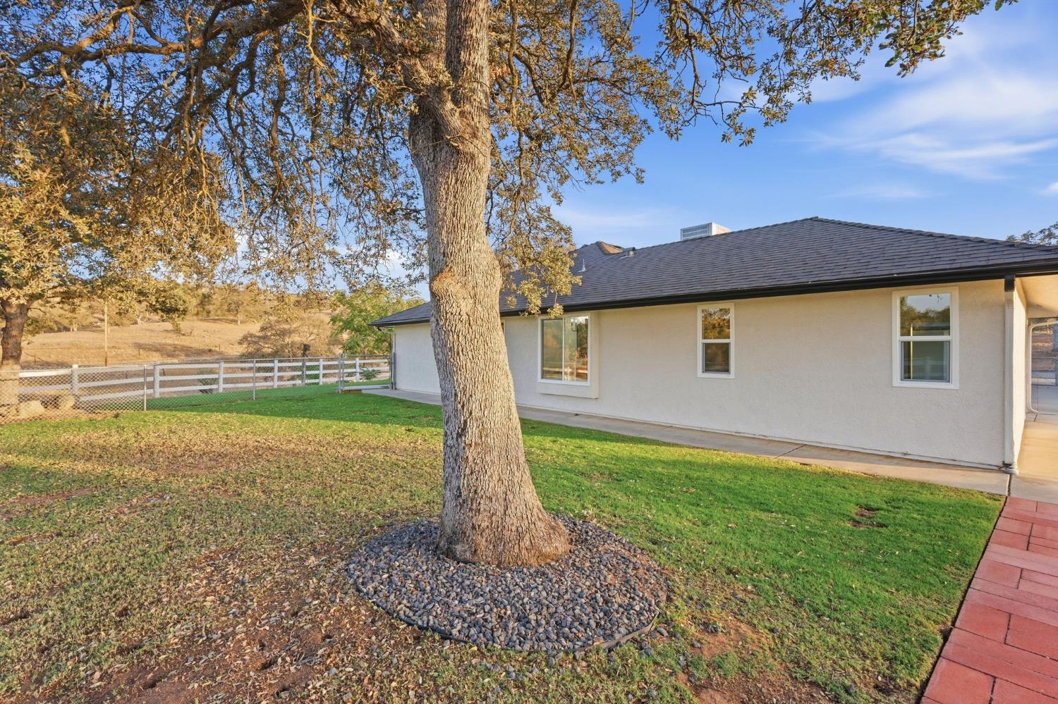 26882 Road 400