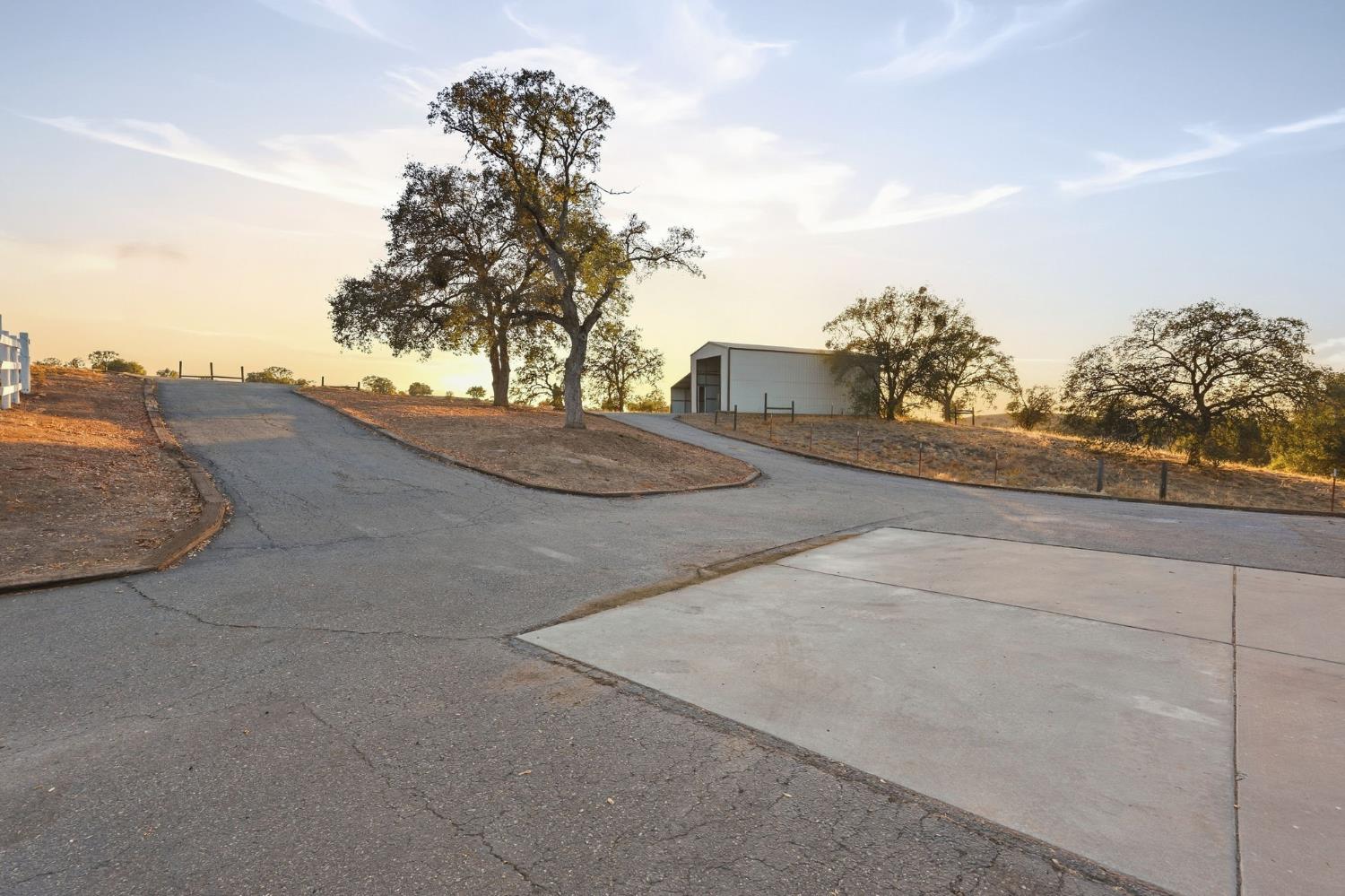 26882 Road 400