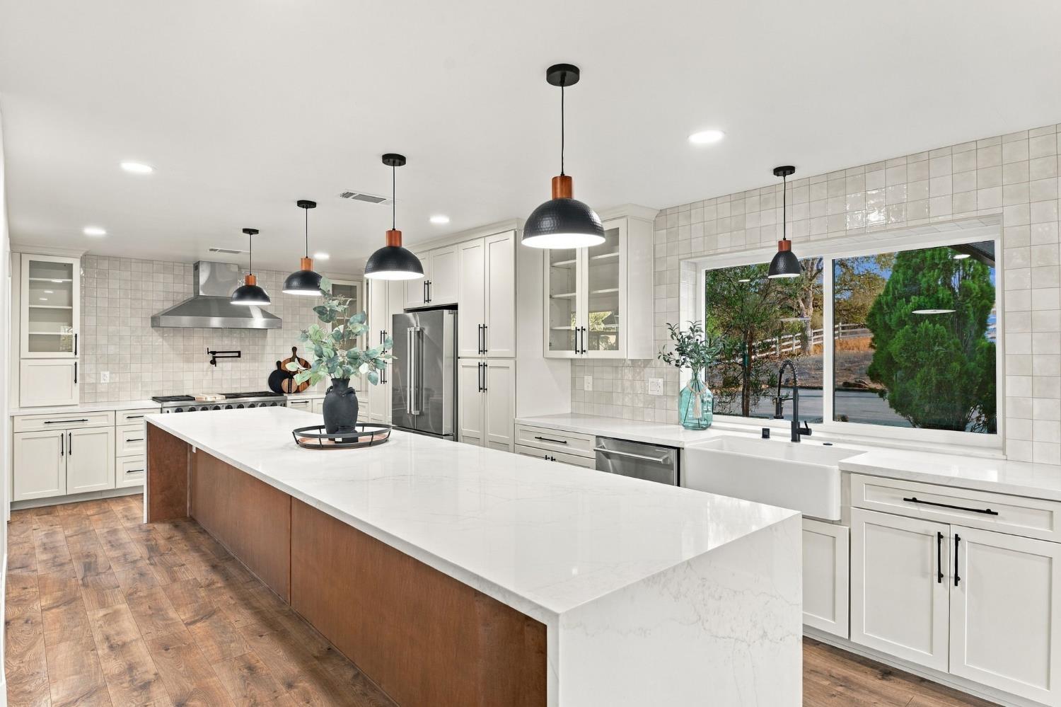 26882 Road 400