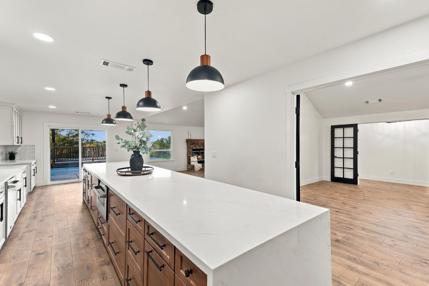 26882 Road 400