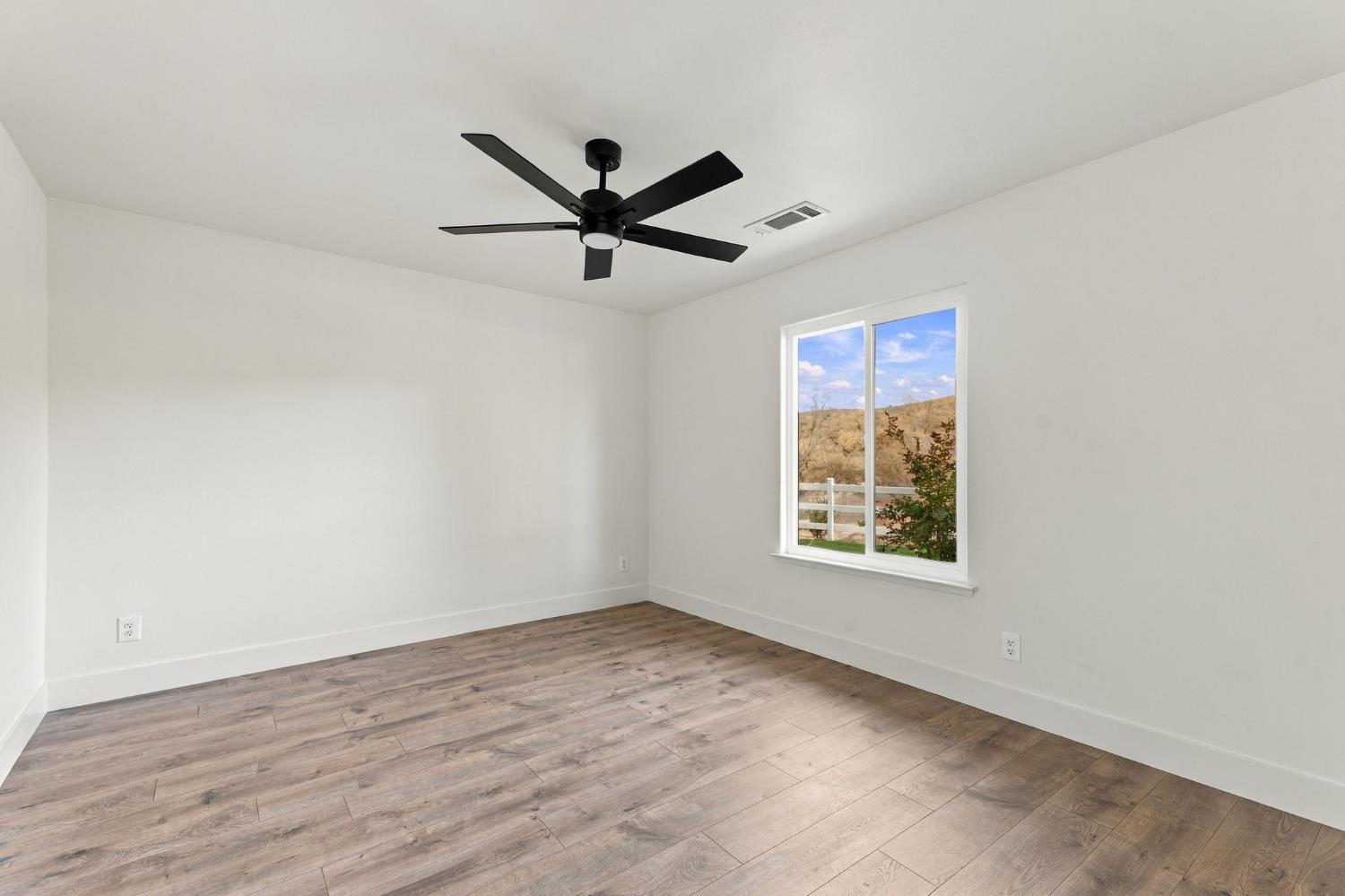 26882 Road 400
