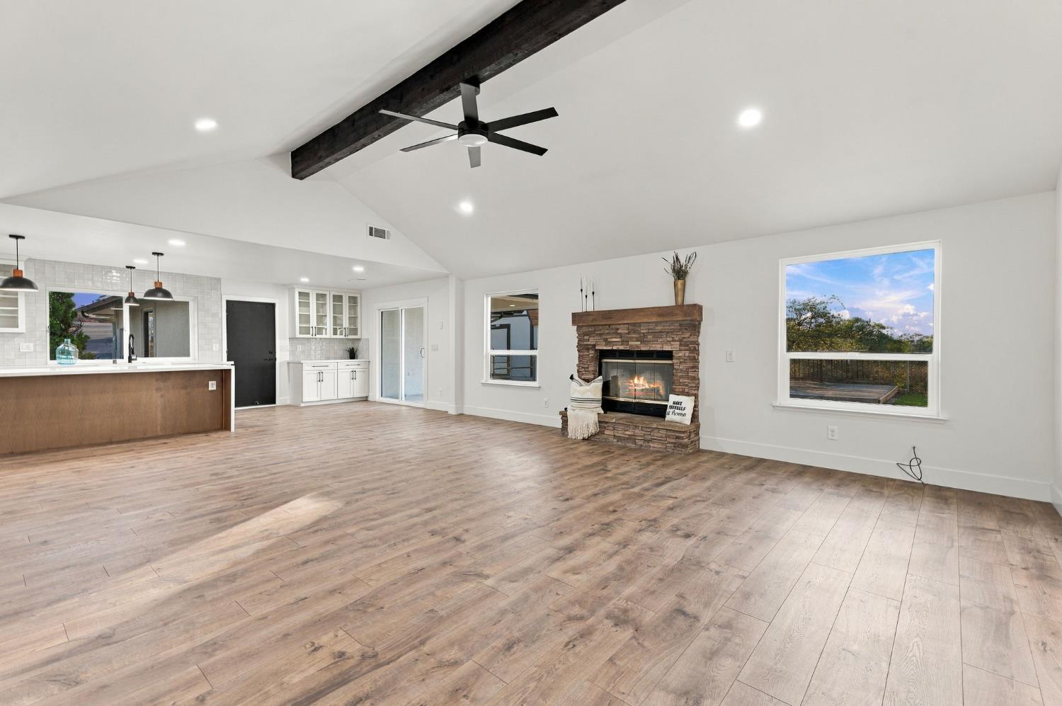 26882 Road 400