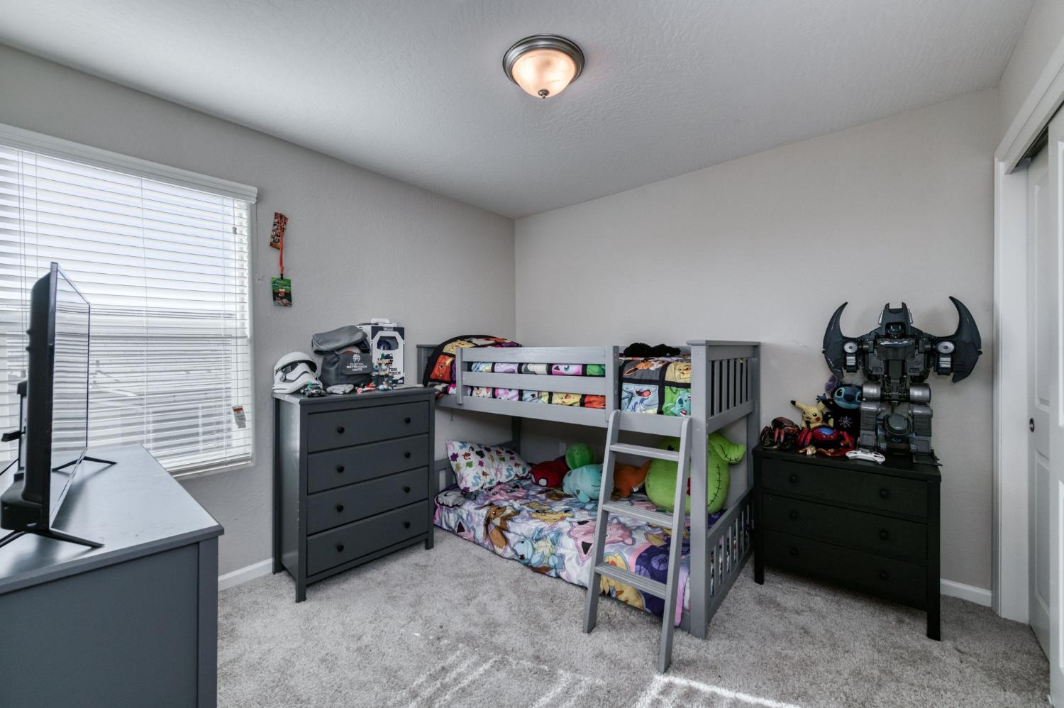 164 Arbor Drive S