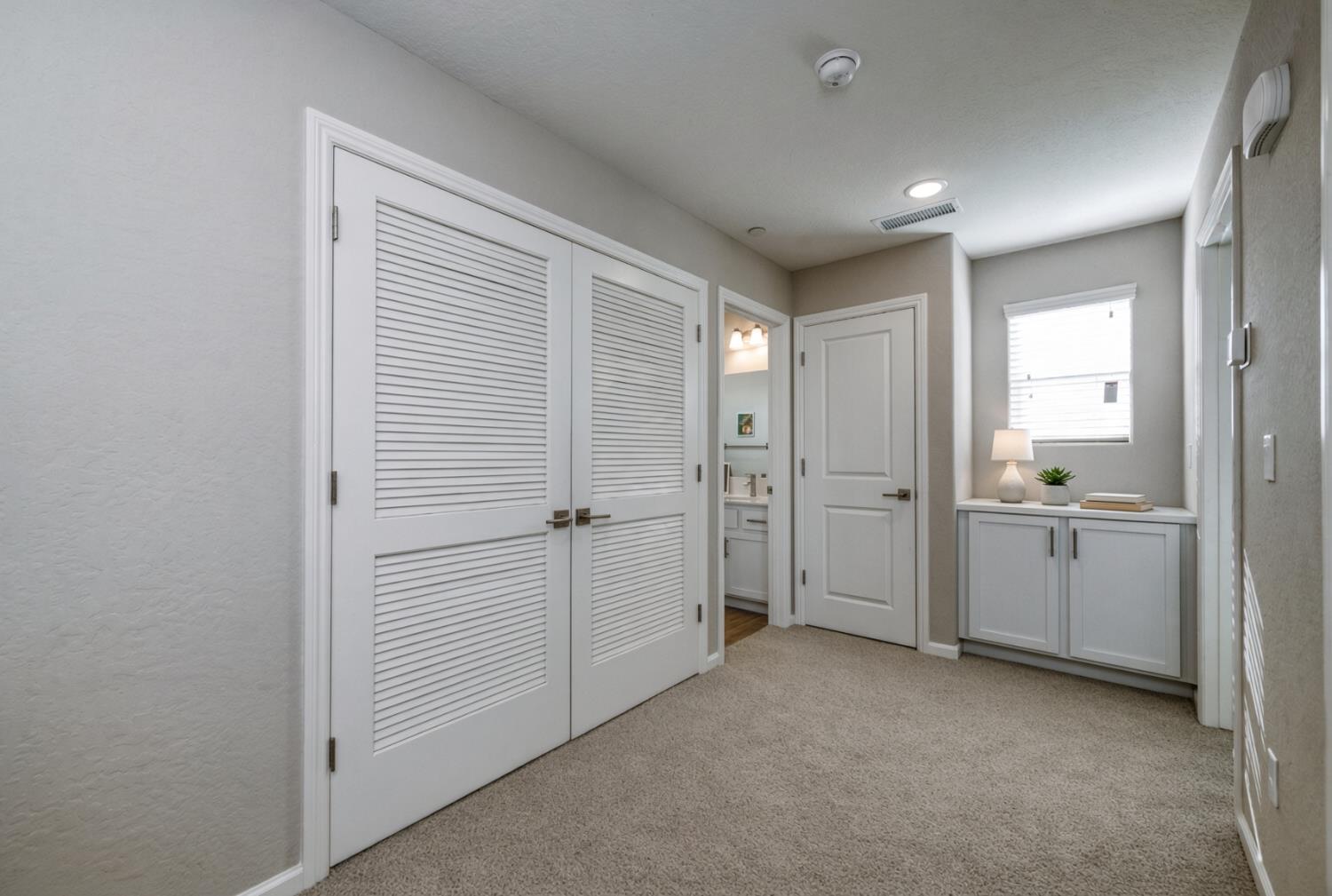 164 Arbor Drive S