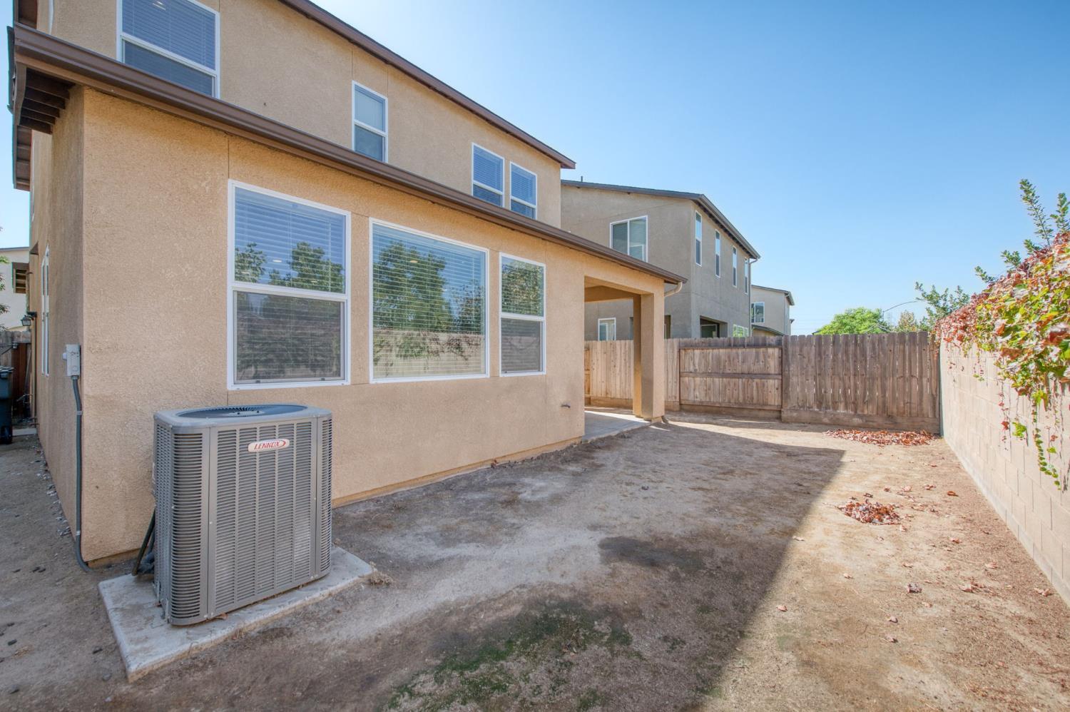 5438 W Santa Barbara Drive