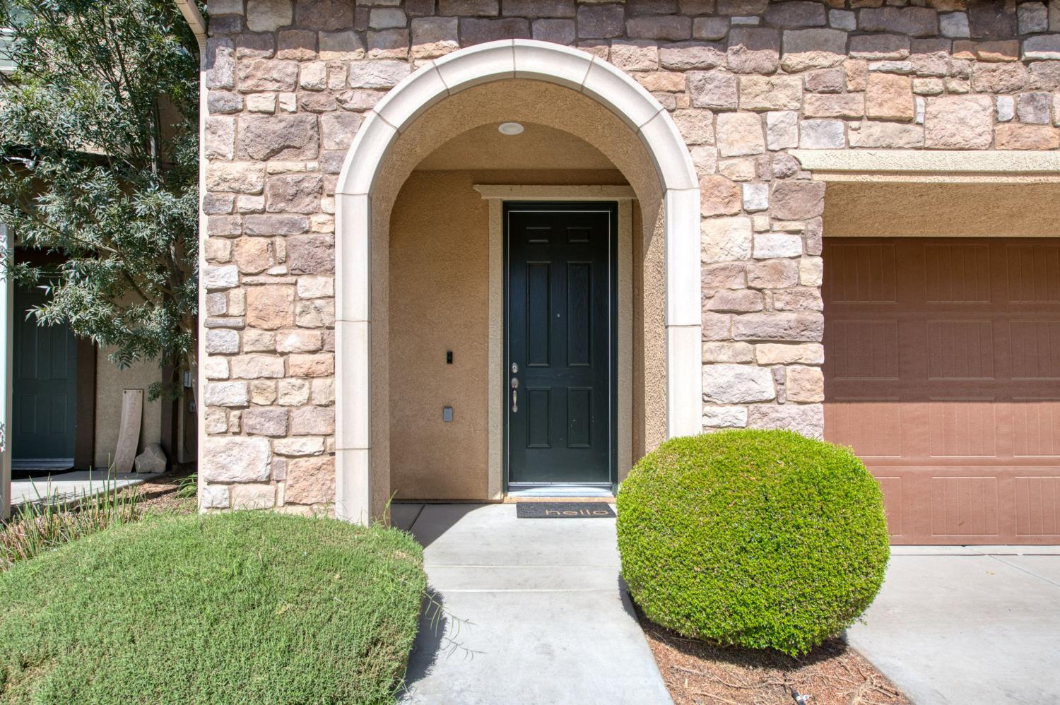 5438 W Santa Barbara Drive