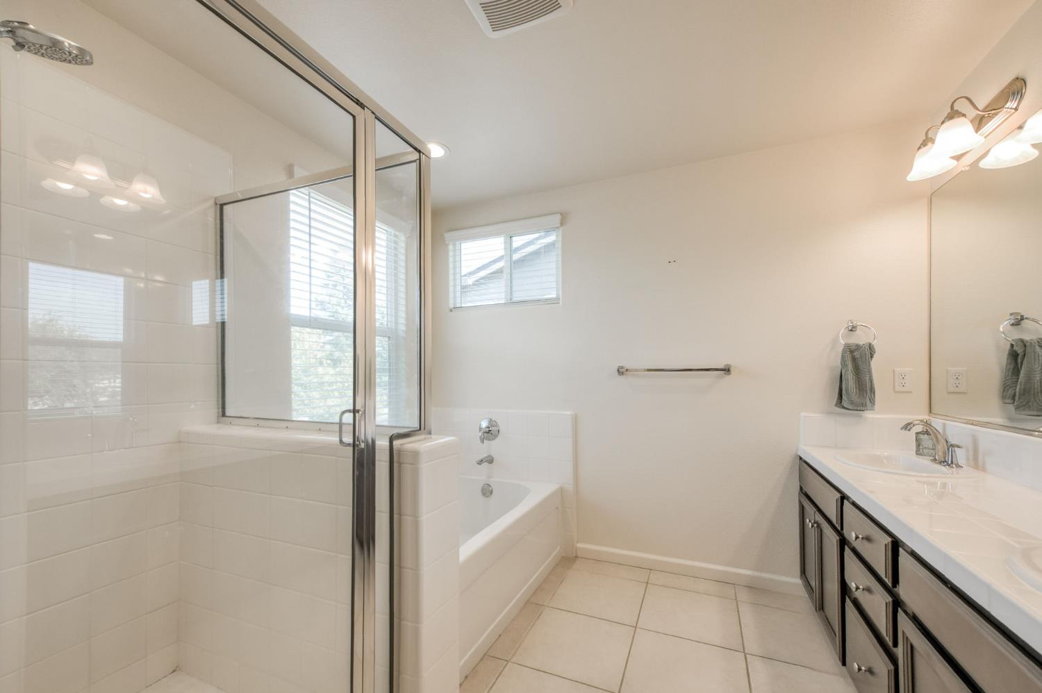 5438 W Santa Barbara Drive