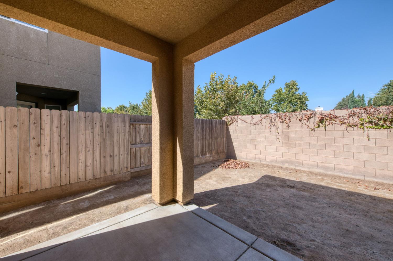 5438 W Santa Barbara Drive