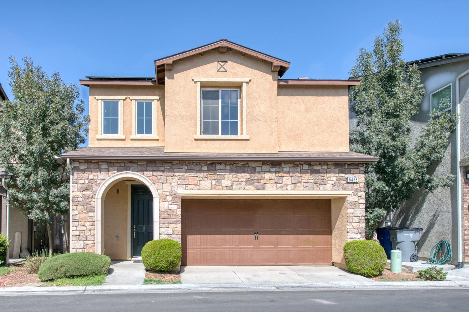 5438 W Santa Barbara Drive