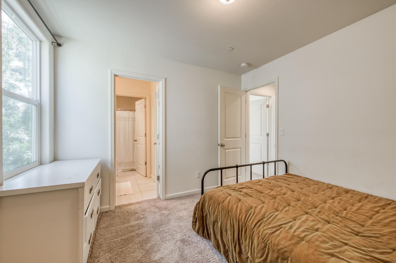 5438 W Santa Barbara Drive