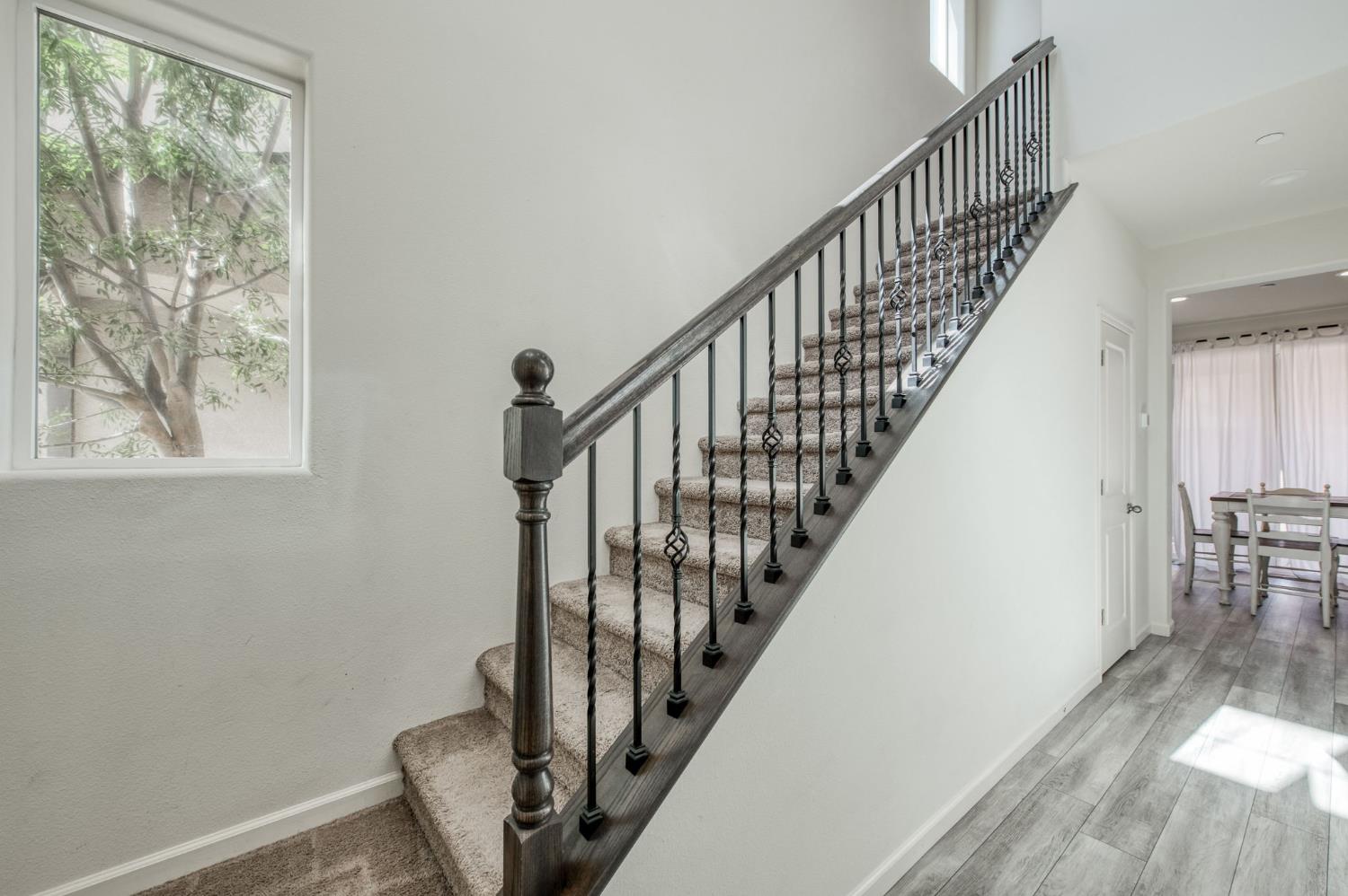 5438 W Santa Barbara Drive
