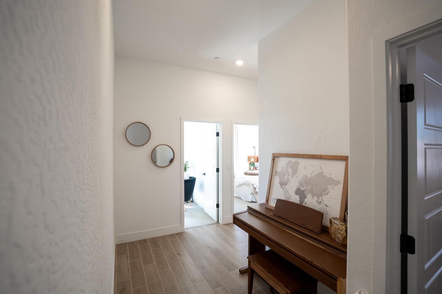 812 Traverse Drive S