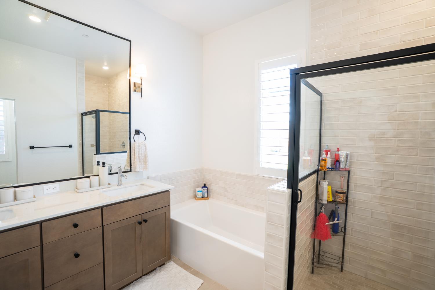 812 Traverse Drive S