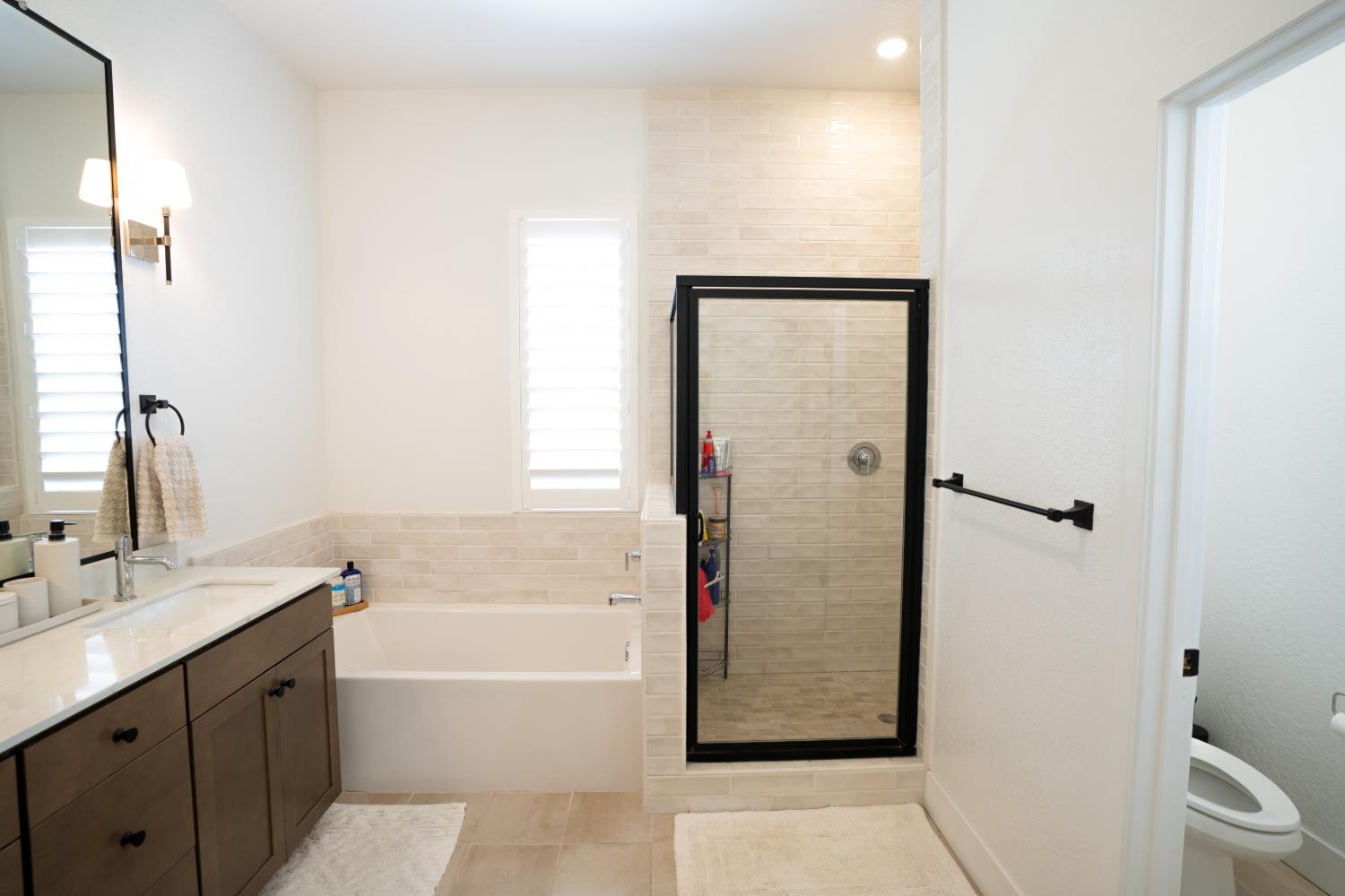 812 Traverse Drive S