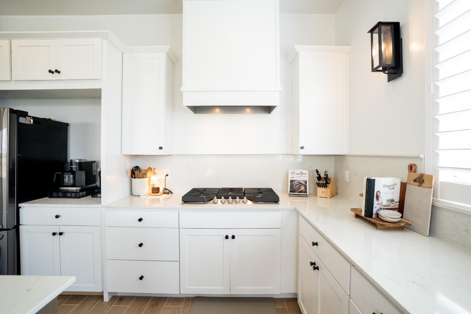 812 Traverse Drive S