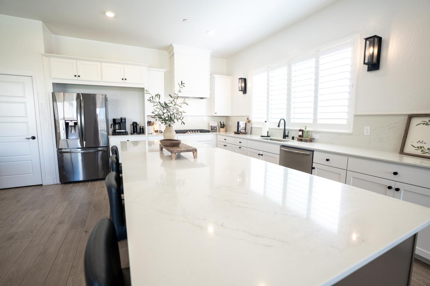 812 Traverse Drive S