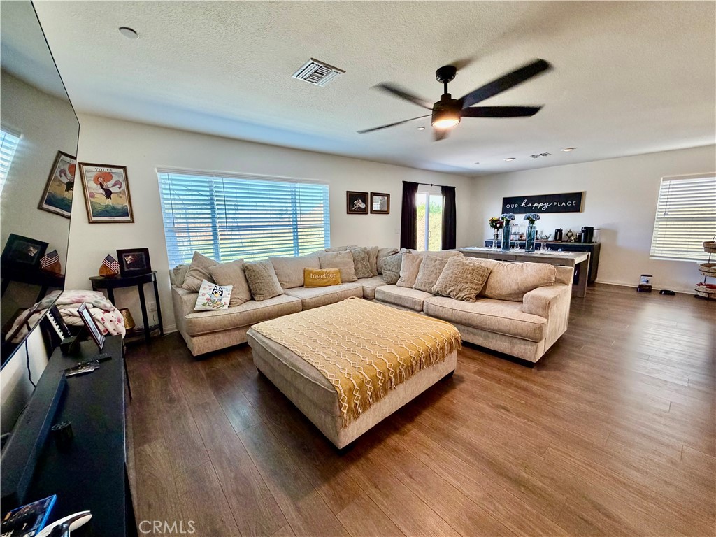 25371 Sedona