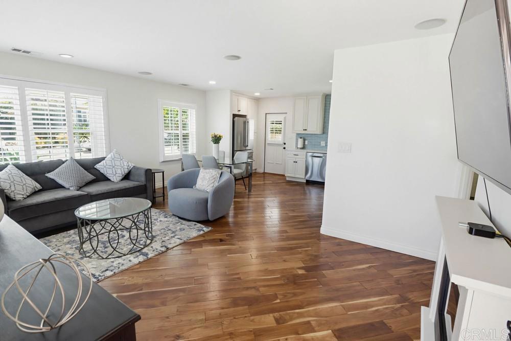 3466 WISTERIA DR