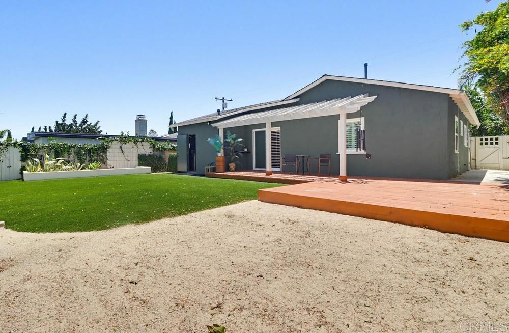 3466 WISTERIA DR