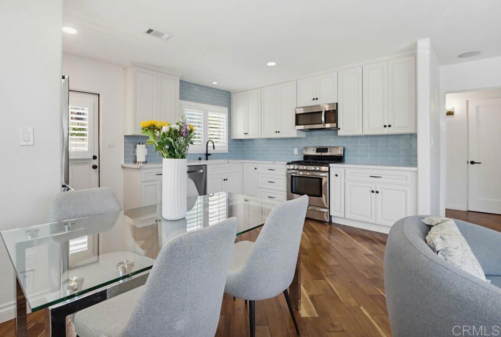 3466 WISTERIA DR