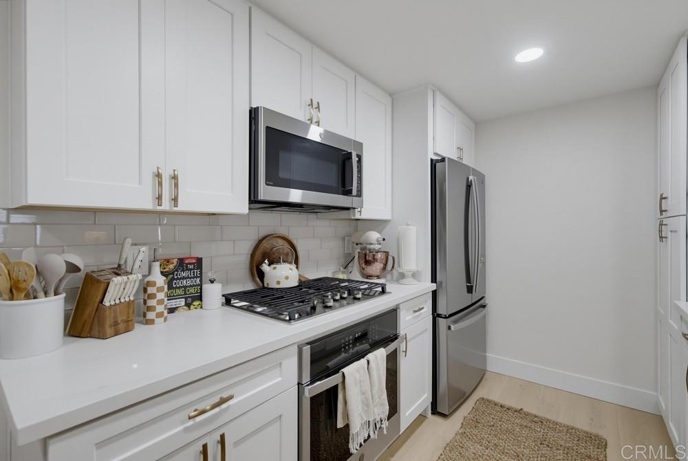 9728 Marilla Dr 106