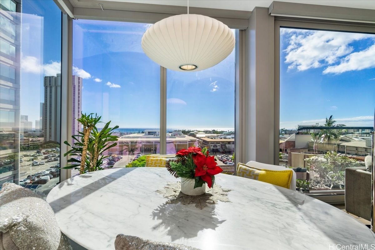 1555 Kapiolani Boulevard 908