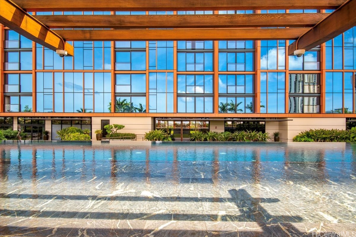 1555 Kapiolani Boulevard 906
