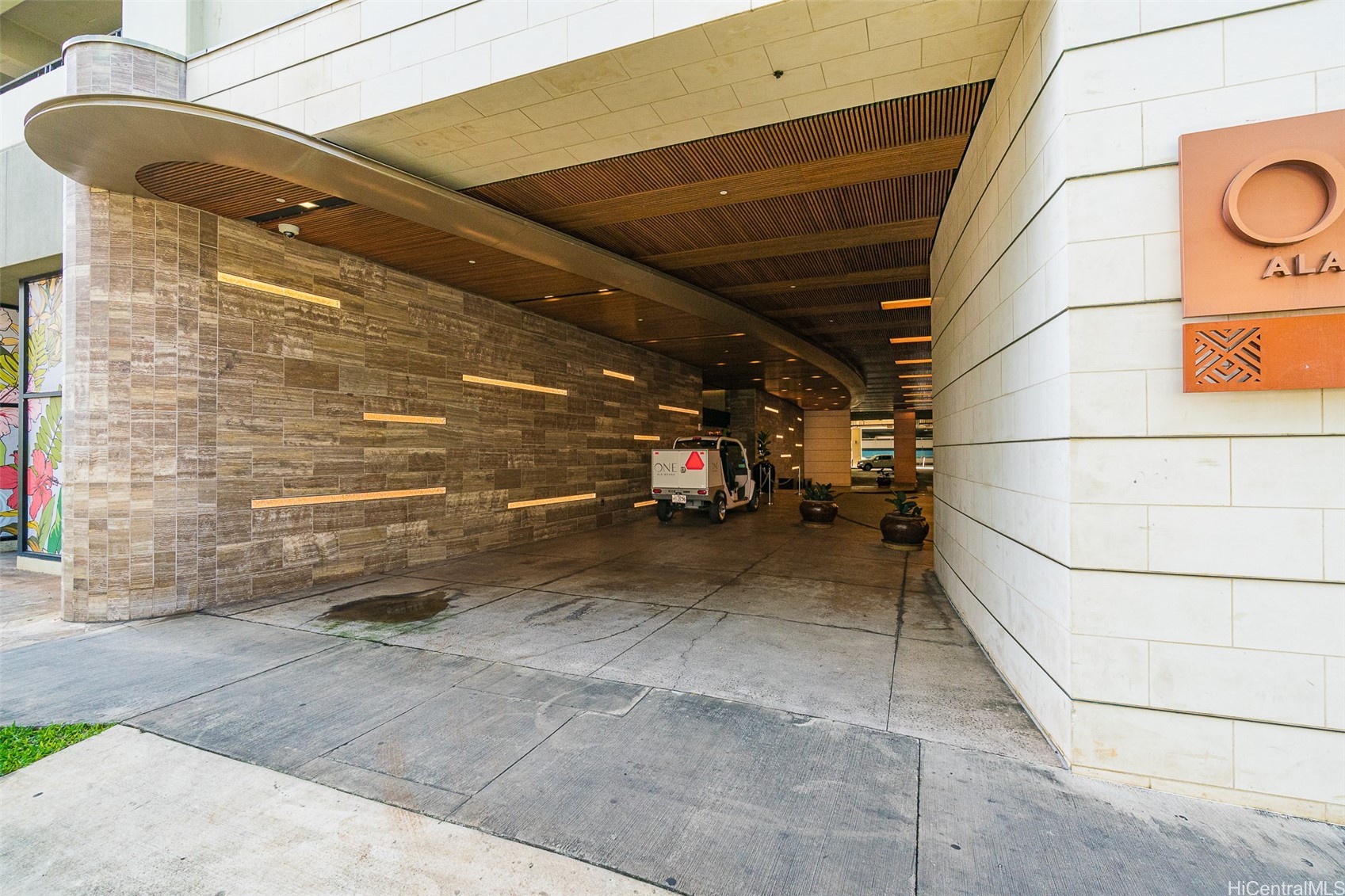 1555 Kapiolani Boulevard 906