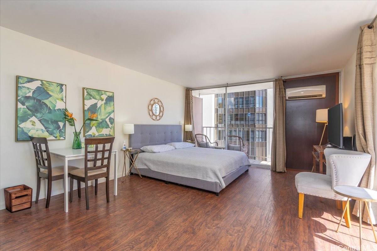 364 Seaside Avenue 911