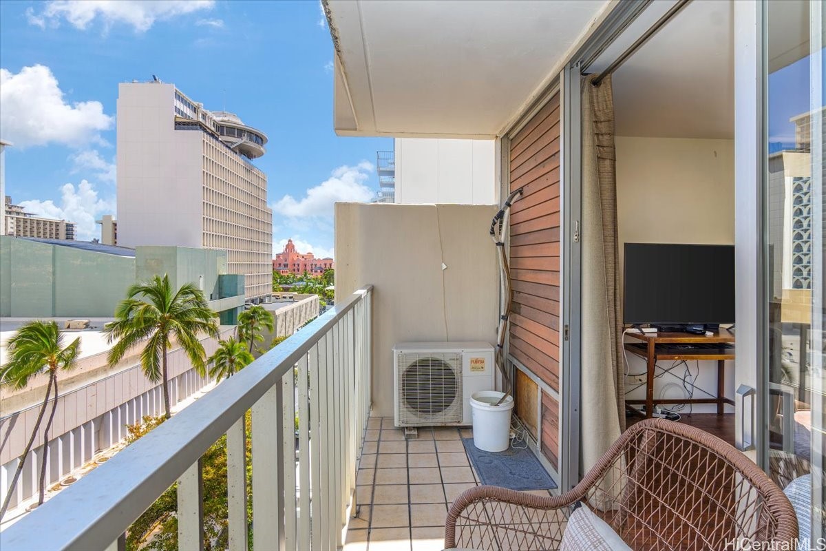 364 Seaside Avenue 911