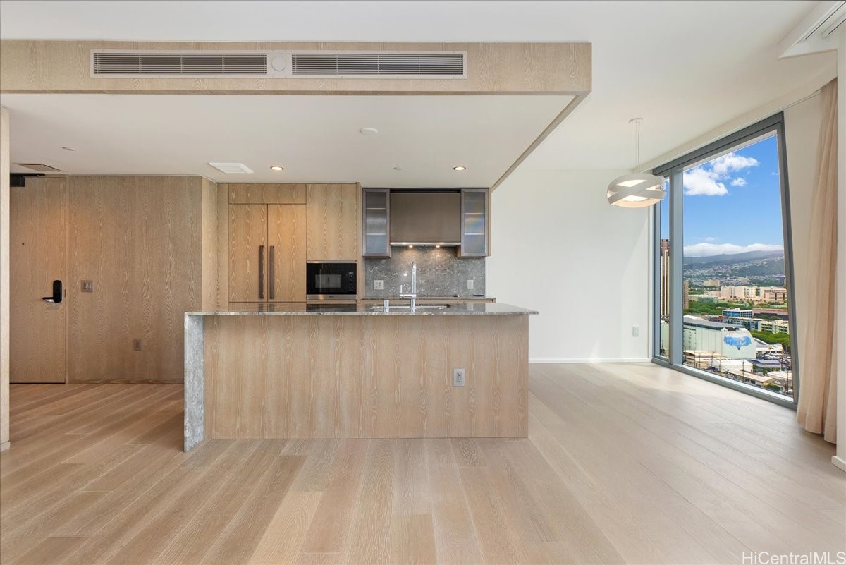 1000 Auahi Street 2510